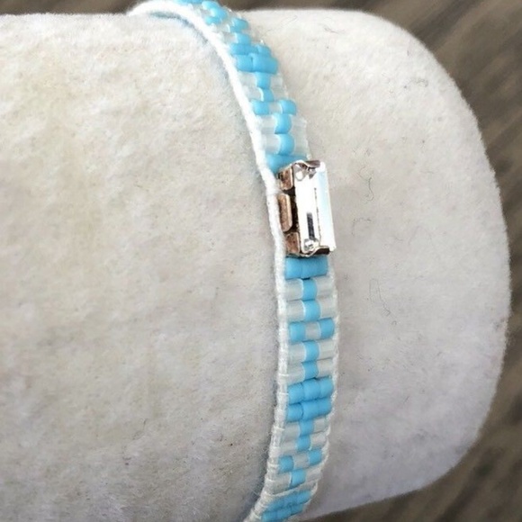 New Auth Chan Luu Turquoise Mix Seed Bead Pull Tie - Picture 3 of 4